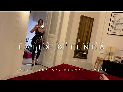 ❤️ Sorellastra dai capelli rossi in costume di latex scopata dal fratellastro ❤ Video di sessoal it.allo-sex.ru