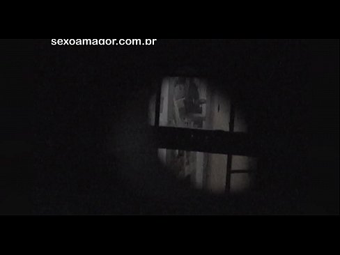 ❤️ Blondie viene segretamente filmato da un voyeur del quartiere nascosto dietro mattoni cavi ❤ Video di sessoal it.allo-sex.ru